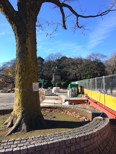 上野動物園　表門前
