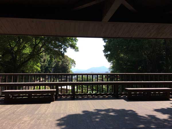 福岡市動植物園　休憩所